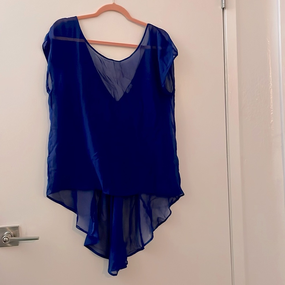 One Clothing Blue chiffon high low top